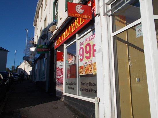 La Pizzeria